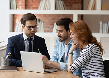 Texas estate plan creation meeting at law firm